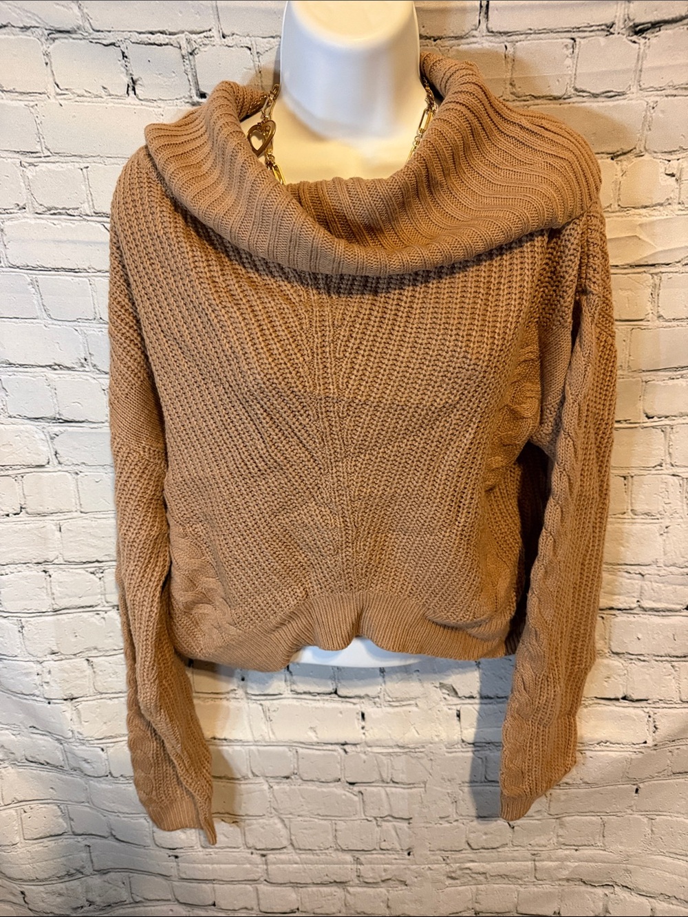 Fashion Nova camel/tan chunky knit sweater, size Large